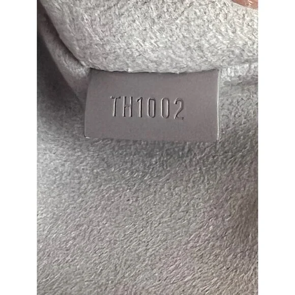 LOUIS VUITTON Epi Jasmin Grey Leather Hand Bag - Picture 10 of 12